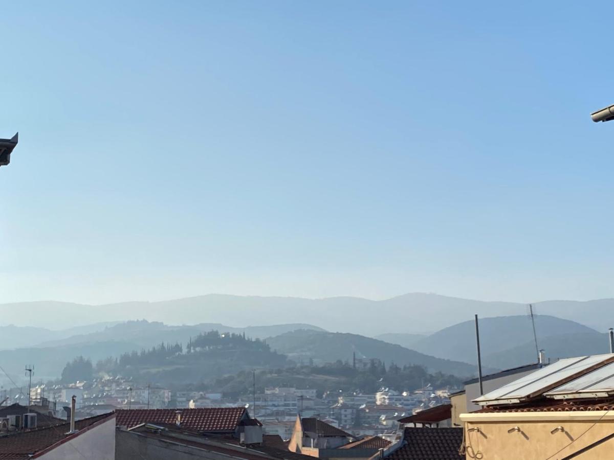 Le Bijou Luxury Rooms & Suites Veria  Bagian luar foto