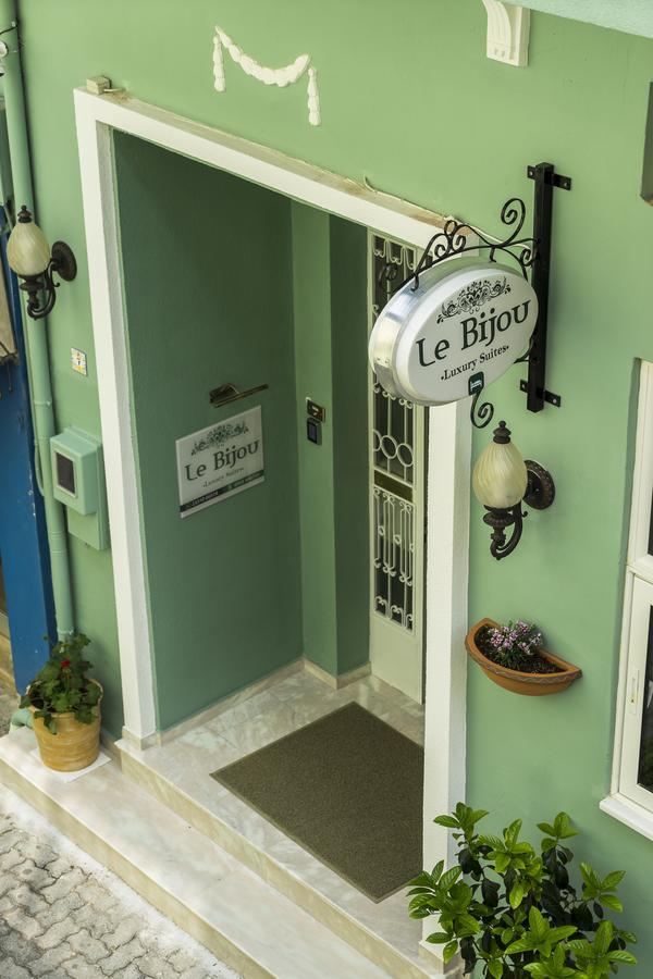 Le Bijou Luxury Rooms & Suites Veria  Bagian luar foto