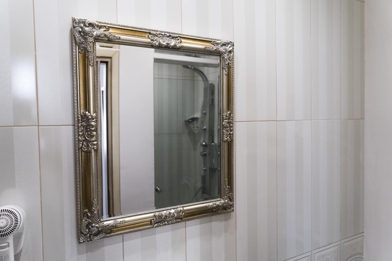 Le Bijou Luxury Rooms & Suites Veria  Bagian luar foto