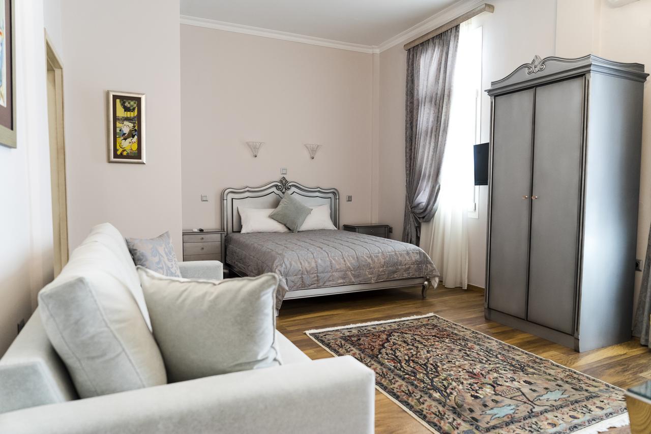 Le Bijou Luxury Rooms & Suites Veria  Bagian luar foto