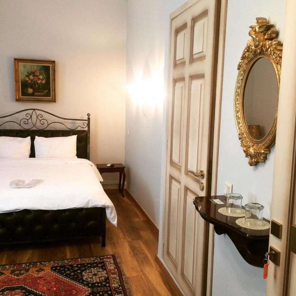 Le Bijou Luxury Rooms & Suites Veria  Bagian luar foto